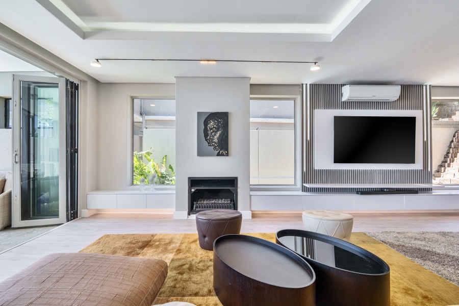 To Let 3 Bedroom Property for Rent in Camps Bay Western Cape